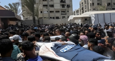 গাজায় যুদ্ধবিরতির মধ্যেও ইসরাইলি হামলা, সাংবাদিকসহ নিহত ৫ জন