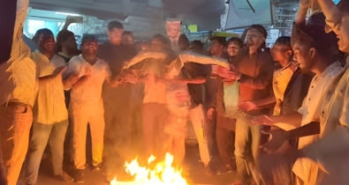 মুন্সীগঞ্জে মির্জা ফখরুলের কুশপুত্তলিকা পোড়ালেন বিএনপি নেতাকর্মীর