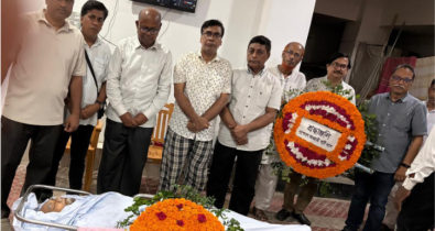 নূরুর রহমান সেলিমের মরদেহে গণতন্ত্রী পার্টির শ্রদ্ধা