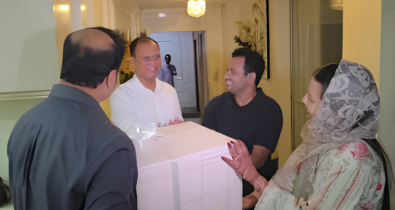 সেই নবদম্পতির জন্য উপহার পাঠালেন প্রধানমন্ত্রী